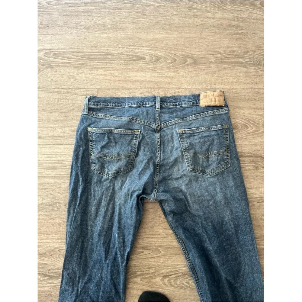 Signature Levi Strauss Jeans Mens 36x30 Relaxed Fit Stretch Denim Dark Wash